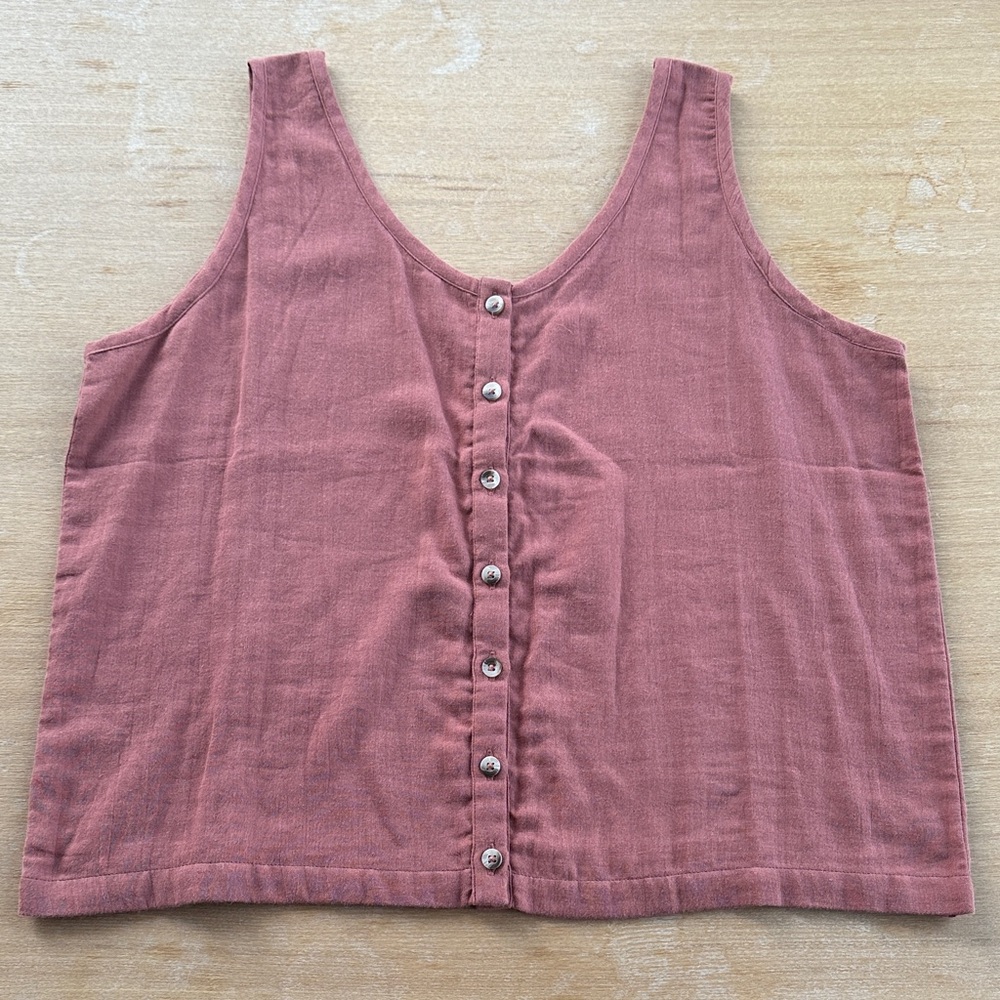 Kate Quinn Button Front Tank